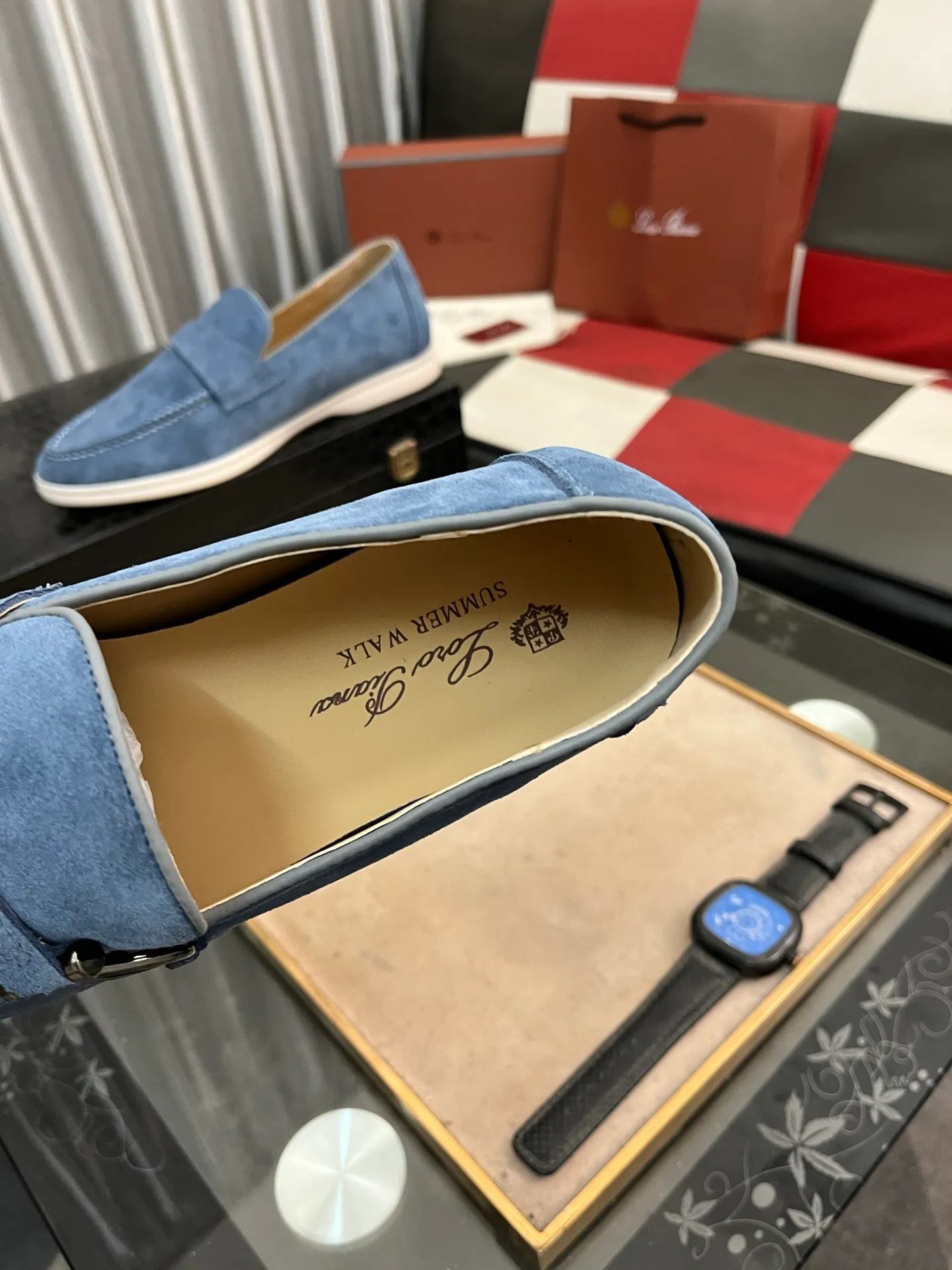 Men's Men's Shoes💰420⌚️⌚️【Loro Piana】LP couple's casual sneakers. Simple and fashionable, the upper is made of cow suede and leather. Sheepskin feet. Custom rubber sole. Size: Female 35-42 (35, 41, 42, 43 customized are non-refundable) Male 38-46 (45, 46 customized)